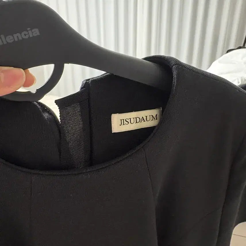 [BUNJANG] Jisudaum Er One-Piece Dress (S Size) / 지수다움 에르원피스 s사이즈