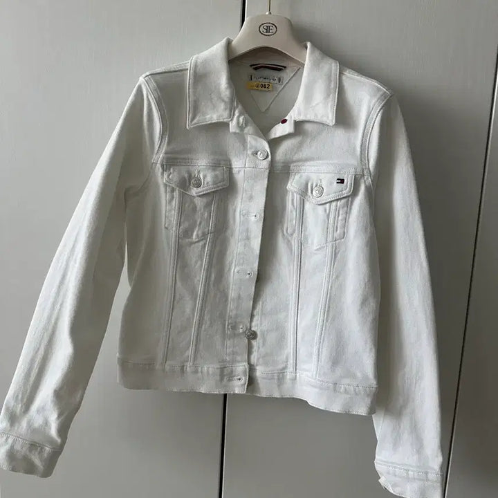 [BUNJANG] Tommy Hilfiger White Denim Jacket Size 36 (S) / 타미힐피거 화이트데님 자켓 36사이즈(S)