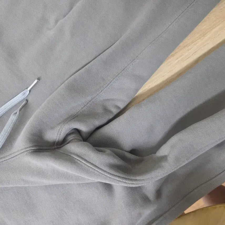 [BUNJANG] MOIF Olive Baggy Sweat Pants / 모이프 MOIF  배기 스웨트 팬츠 올리브