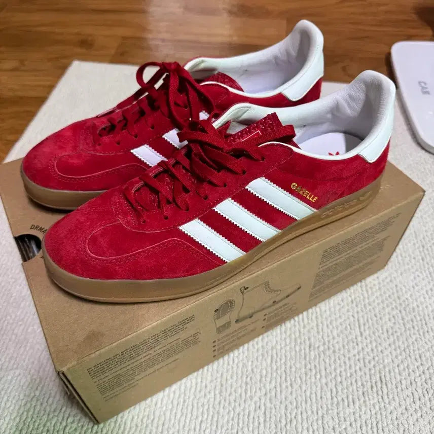 [BUNJANG] Adidas Gazelle Indoor Scarlet Sneakers / (280) 아디다스 가젤 인도어 스칼렛