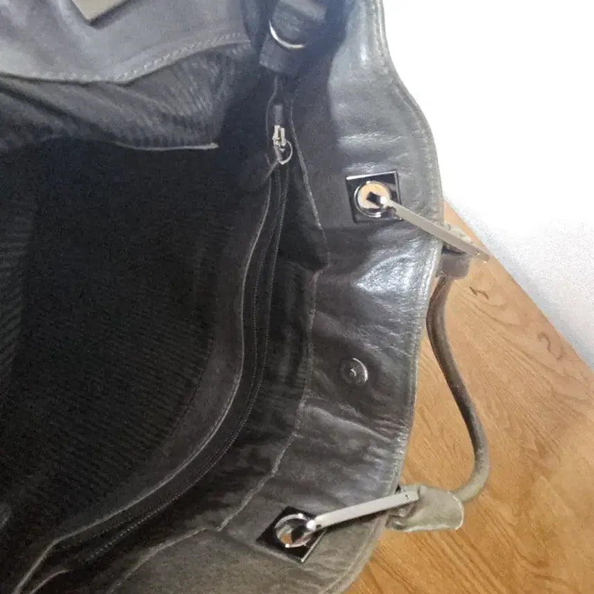 [BUNJANG] Real Leather Quilted Tote Bag / 리얼레더 가방