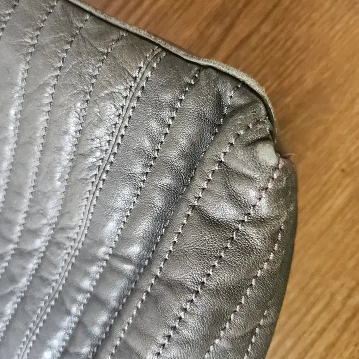 [BUNJANG] Real Leather Quilted Tote Bag / 리얼레더 가방
