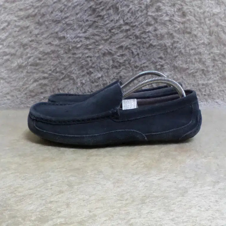 [BUNJANG] Dakota Navy Sneakers / 후루룩구제 260 어그 다코타 네이비 스니커즈 구두 중고 신발
