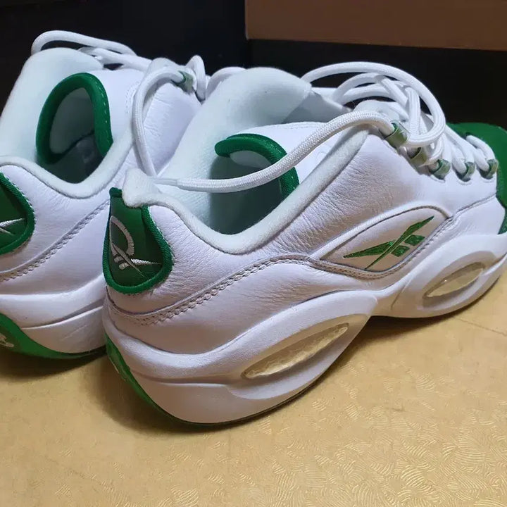 [BUNJANG] Reebok Question Mid GZ0367 Basketball Shoes (Size 270) / 농구화(270)리복 퀘스천 미드 GZ0367
