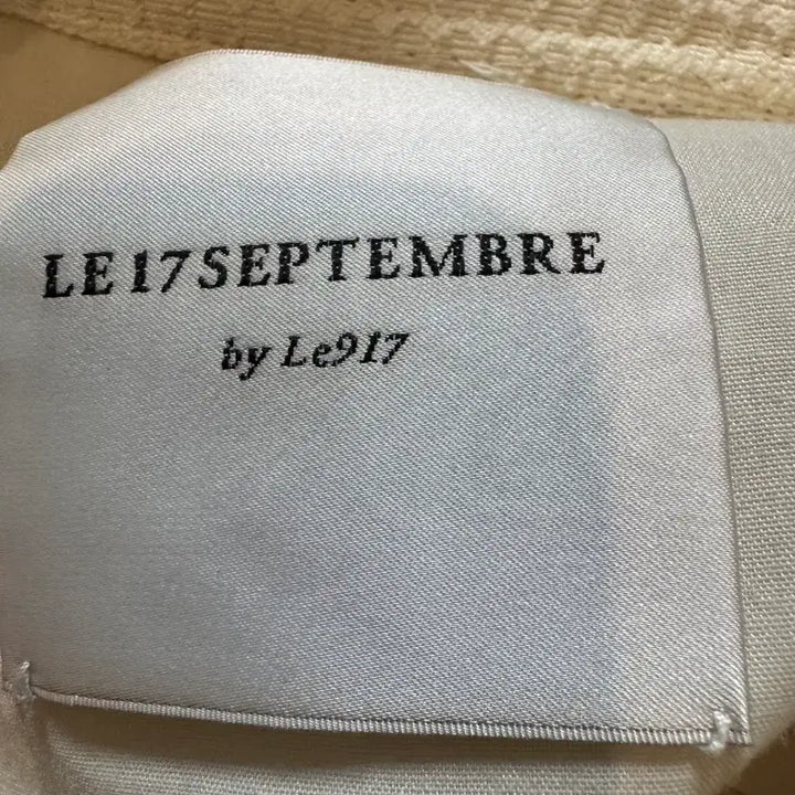[BUNJANG] Le 17 Septembre Collarless Waffle Jacket / Le 17 septembre 르셉템버 카라리스 와플 자켓