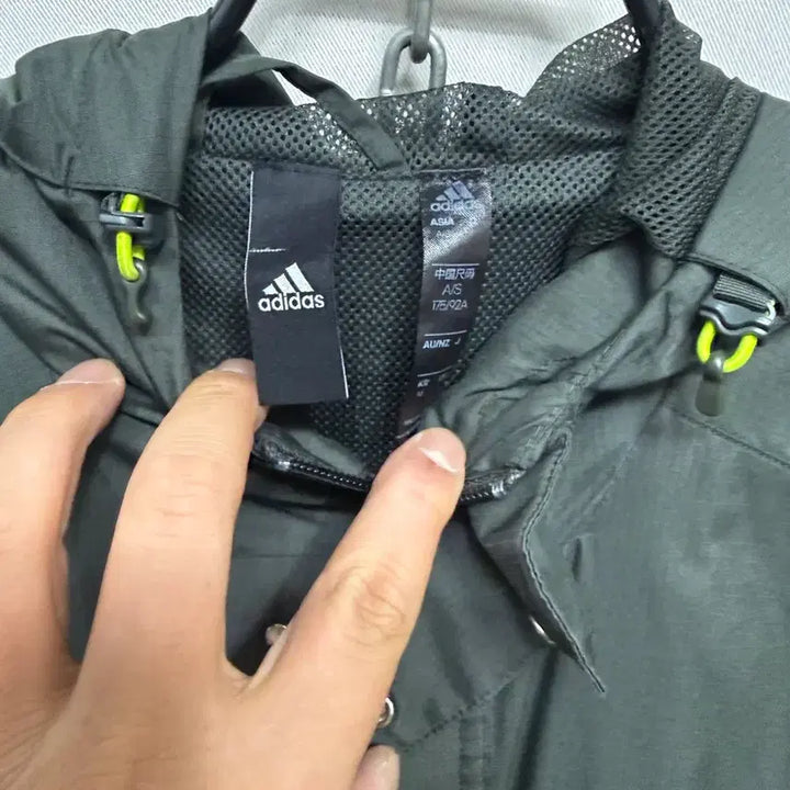 [BUNJANG] Adidas Pocket Detail Jacket Khaki M / 아디다스 포켓 디테일 자켓 카키색