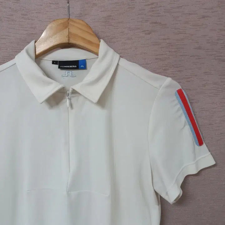 [BUNJANG] J.Lindeberg Ivory Half-Zip T-Shirt / B3-20/제이린드버그 아이보리 반집업 티셔츠