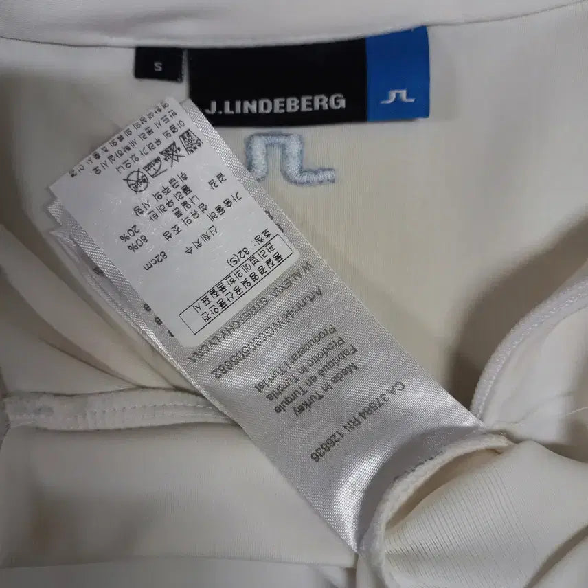 [BUNJANG] J.Lindeberg Ivory Half-Zip T-Shirt / B3-20/제이린드버그 아이보리 반집업 티셔츠