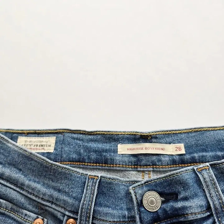 [SOLD OUT] 리바이스 청바지 스판 테이퍼드 데님 사이즈26 R4741