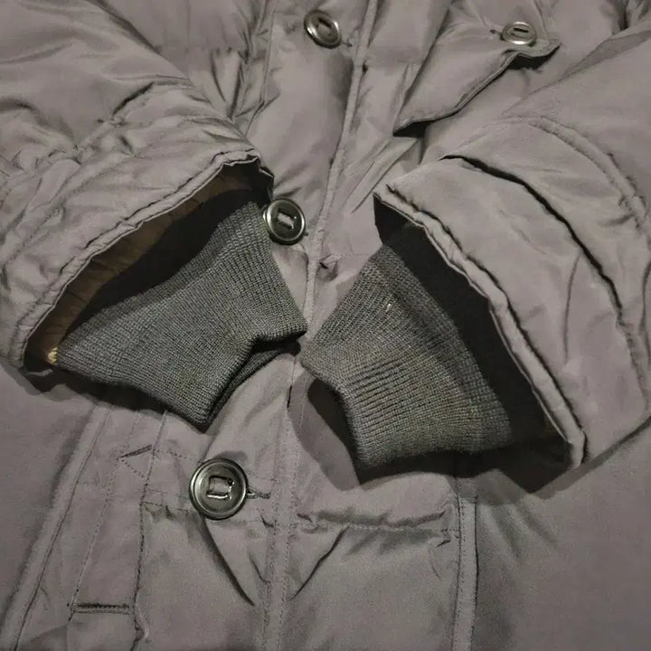 [SOLD OUT] 이스트로그 Raf 블랙 L