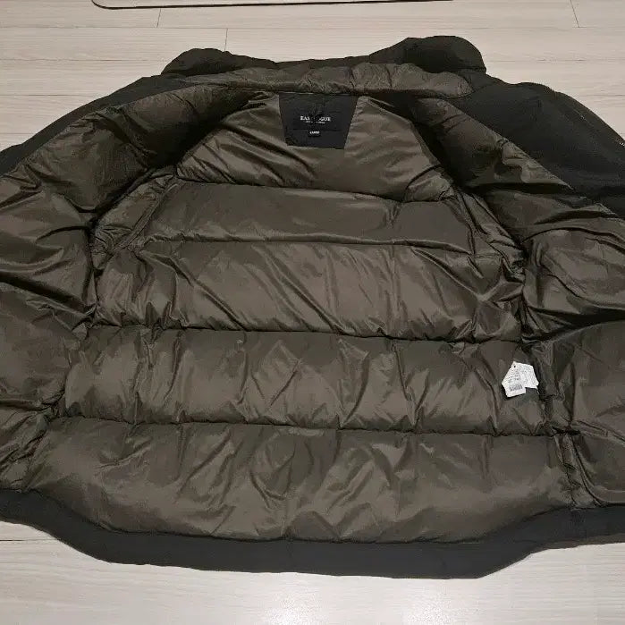 [SOLD OUT] 이스트로그 Raf 블랙 L