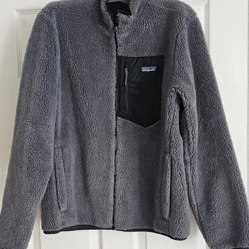 [BUNJANG] Patagonia Reversible Sherpa Fleece Jacket (Black/Grey) M / 파타고니아 리버시블 후리스(블랙/그레이) M