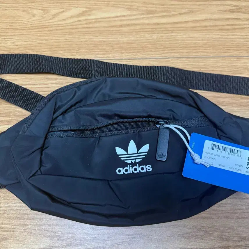 [BUNJANG] Adidas Waist Bag Black / 아디다스 웨이스트백 블랙 새상품