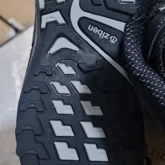 [BUNJANG] Ziben ZB-174 Safety Boots / zb-174 지벤 다이얼 안전화 260미리-285미리 새것 as됨