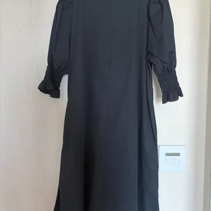 [SOLD OUT] COS 코스 원피스 다크네이비
