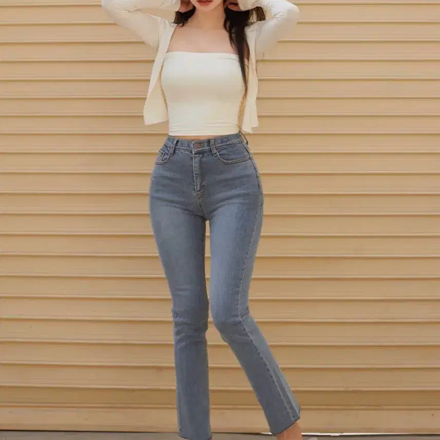 [BUNJANG] Kinda Me Straight Leg Jeans / 카인다미 골반볼륨업 연그레이 일자진 골반뽕 청바지 S