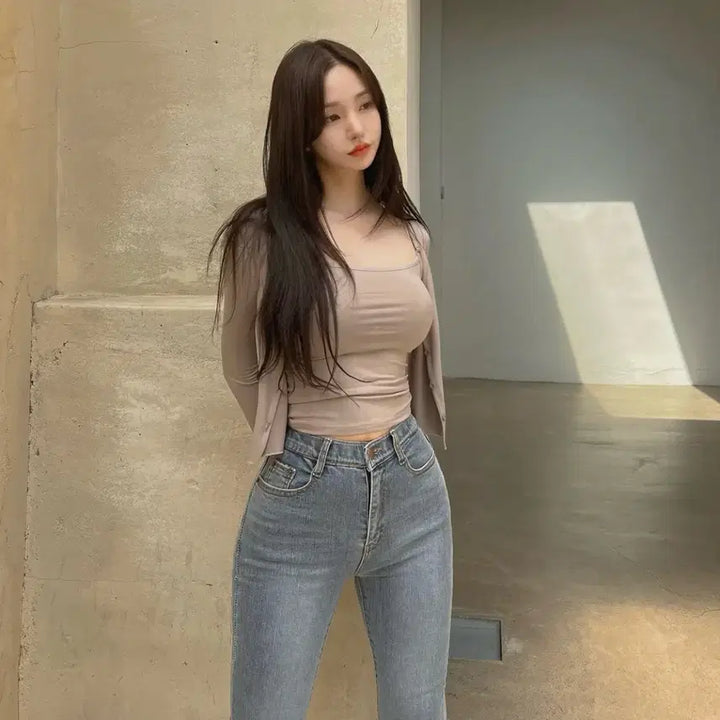 [BUNJANG] Kinda Me Straight Leg Jeans / 카인다미 골반볼륨업 연그레이 일자진 골반뽕 청바지 S