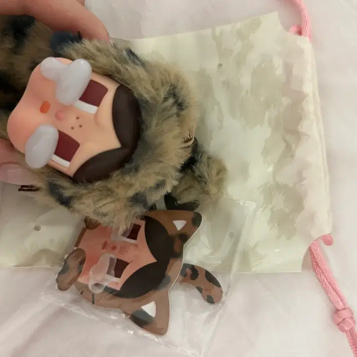 [BUNJANG] Crybaby Leopard Cat Keychain / 새상품] 크라이베이비 표범냥이