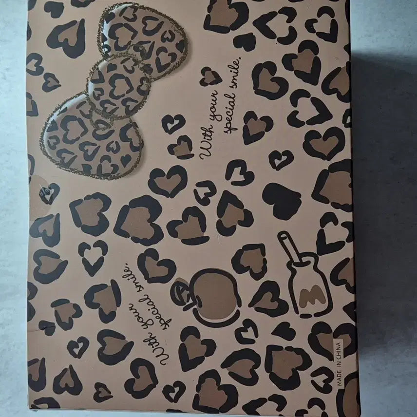 [BUNJANG] Hello Kitty Leopard Bucket Hat / 미개봉 헬로키티 레오파드 모자 벙거지