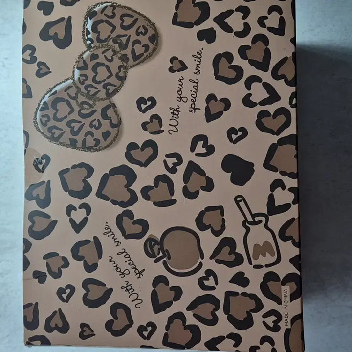 [BUNJANG] Hello Kitty Leopard Bucket Hat / 미개봉 헬로키티 레오파드 모자 벙거지