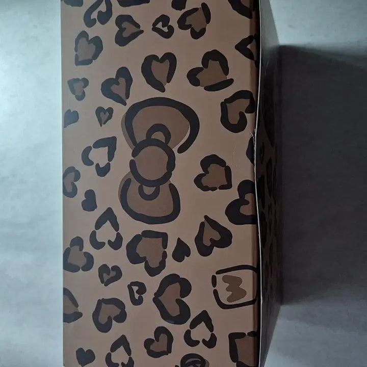 [BUNJANG] Hello Kitty Leopard Bucket Hat / 미개봉 헬로키티 레오파드 모자 벙거지