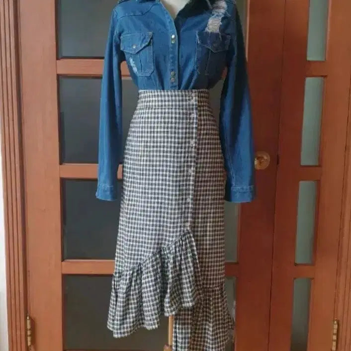 [BUNJANG] Unbalanced Frill Check Long Skirt / (새제품)언발 프릴 체크 롱스커트