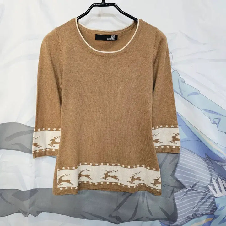 [BUNJANG] Love Moschino Deer Pattern Knit Sweater / 러브모스키노 사슴 패턴 니트