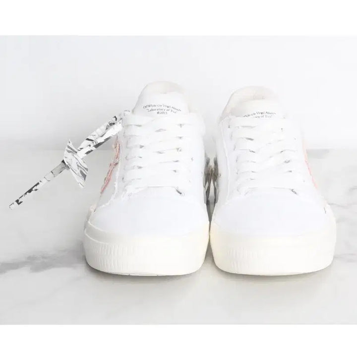 [BUNJANG] Off-White Arrow Bulky Canvas Sneakers / 오프화이트 애로우 벌크 캔버스 스니커즈 38(250)