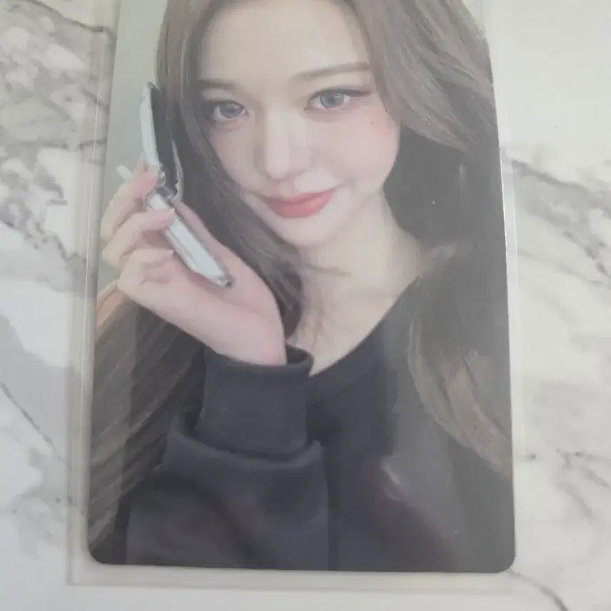[BUNJANG] IVE REALIZE Wonyoung Photocard (Apple Music Lucky Draw) / 아이브 리바이브 애플뮤직 전화받아 원영