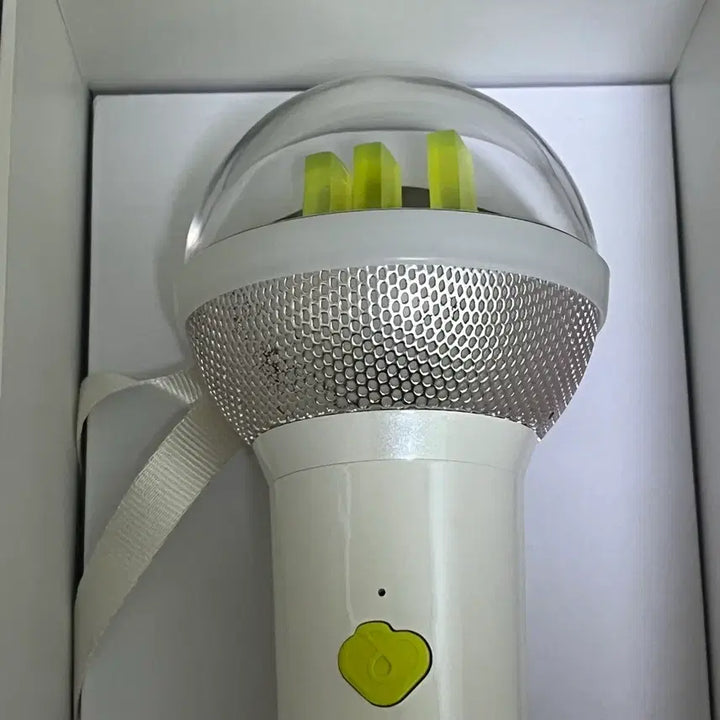 [BUNJANG] IU Official Lightstick 2.0 / 아이유 응원봉 2.0