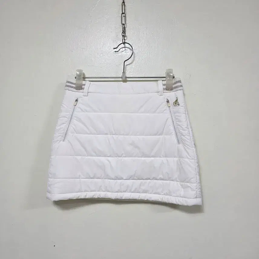 [BUNJANG] Beanpole White Quilted Mini Skirt / 빈폴 화이트 퀼팅 미니스커트.260317
