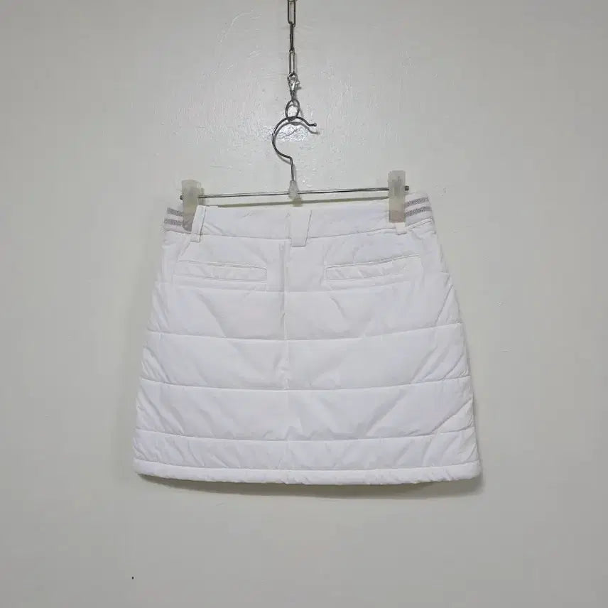 [BUNJANG] Beanpole White Quilted Mini Skirt / 빈폴 화이트 퀼팅 미니스커트.260317