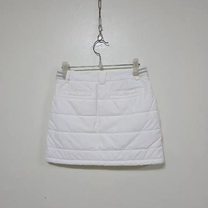 [BUNJANG] Beanpole White Quilted Mini Skirt / 빈폴 화이트 퀼팅 미니스커트.260317