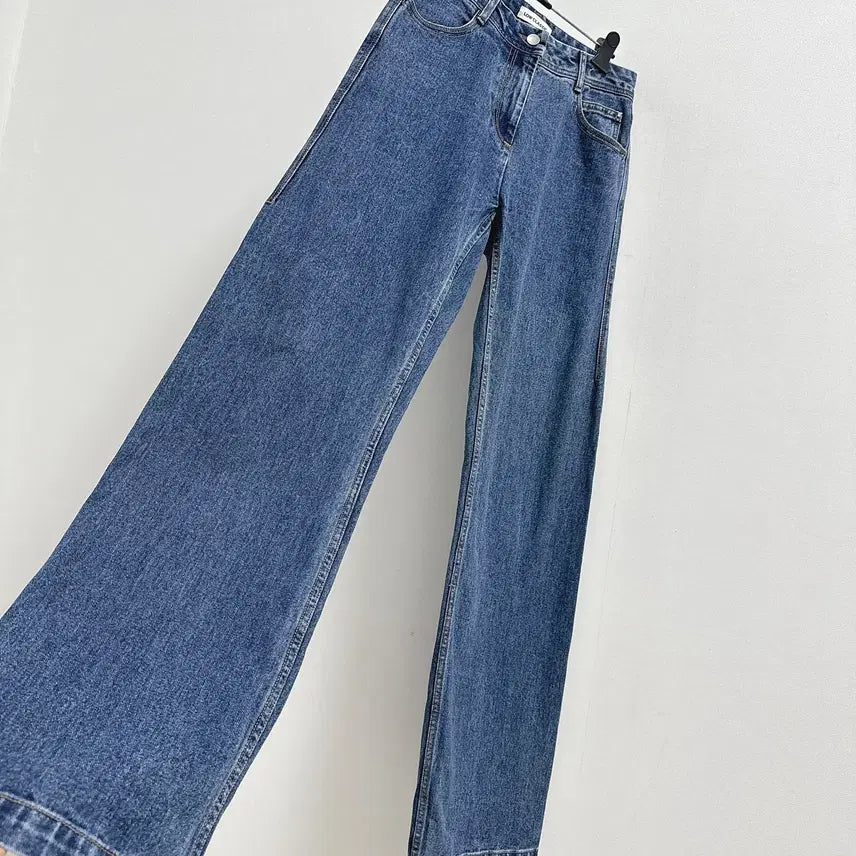 [SOLD OUT] 로우클래식 스트레이트핏 데님 팬츠