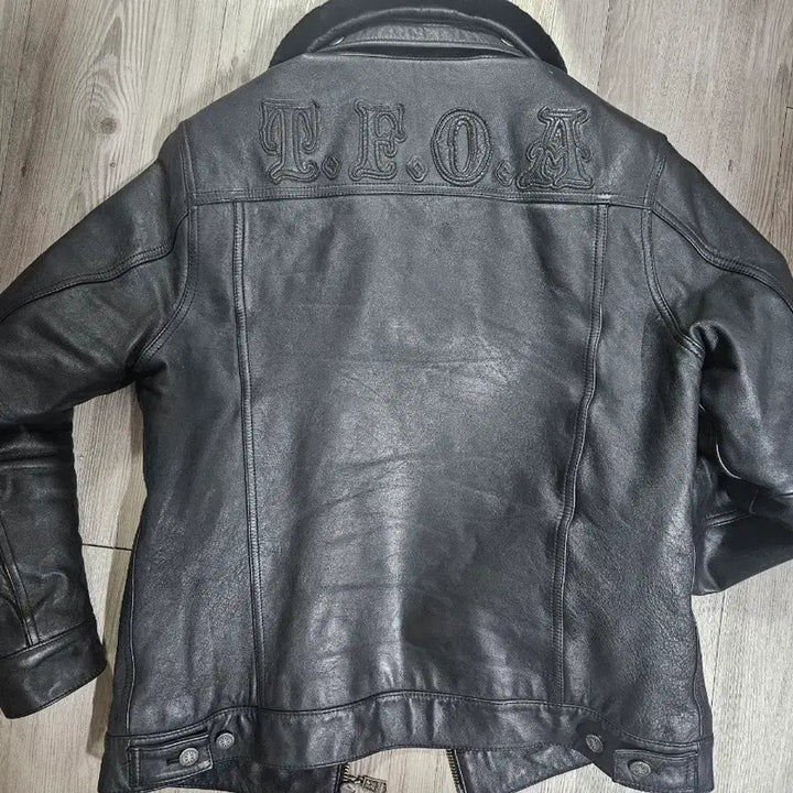 [BUNJANG] Crows Armed Front Kawachi Tetsushou Fur Collar Leather Jacket / 크로우즈 무장전선 카와치데츠쇼 퍼 카라 가죽자켓