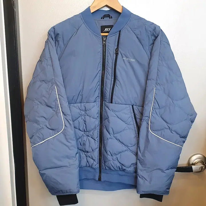[BUNJANG] Jill Stuart Diamond Quilted Sports Jacket / 질스튜어트 블루종 스포츠  점퍼100