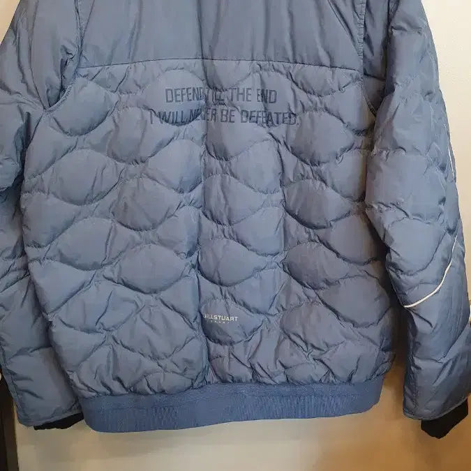 [BUNJANG] Jill Stuart Diamond Quilted Sports Jacket / 질스튜어트 블루종 스포츠  점퍼100