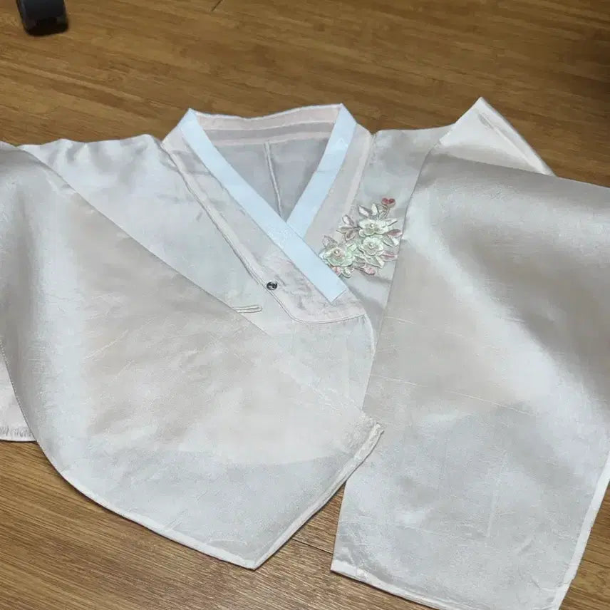 [BUNJANG] Woman Hanbok Skirt and Jeogori Set / 여성한복치마,저고리판매
