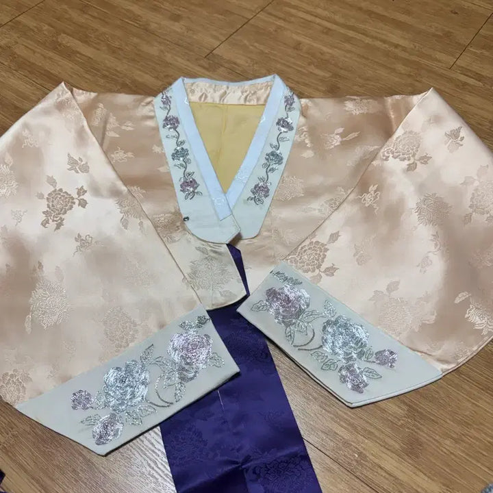 [BUNJANG] Woman Hanbok Skirt and Jeogori Set / 여성한복치마,저고리판매