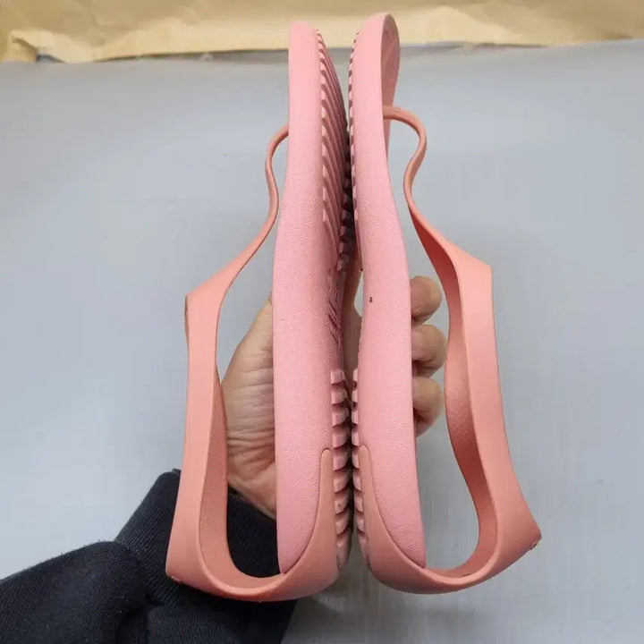 [BUNJANG] Crocs Sexy Flip W8 Sandals / 크록스 섹시플립 W8 250