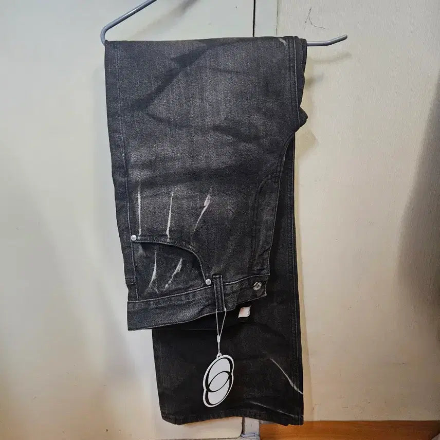 [BUNJANG] Elmood Thor Flare Denim Tiger Black Jeans / 48) 엘무드 토르 플레어 데님 타이거 블랙