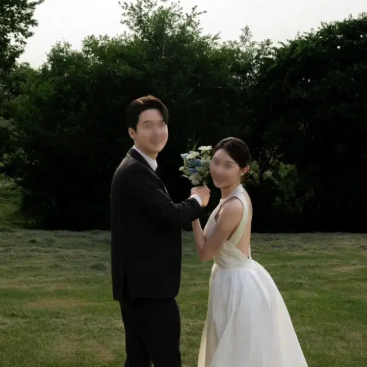 [BUNJANG] White Dress Rental for Graduation, Wedding, and Events / 최저가 대여 졸업사진 화이트 드레스 웨딩 컨셉사진 2부 피로연 연주회