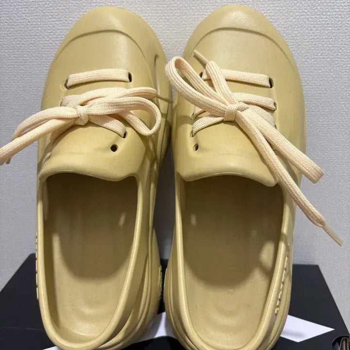 [BUNJANG] Umbro Tofee 250 Sneakers / 엄브로 토피250((무배))