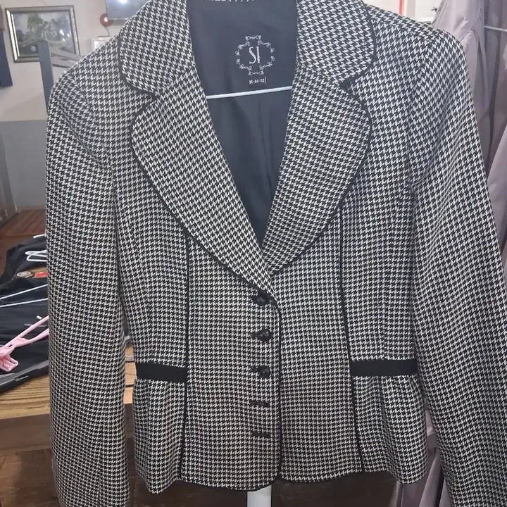[BUNJANG] SI Houndstooth Jacket &amp; Black Skirt Suit (Size 55) / SI 하운드투스 자켓 + 블랙 스커트 정장(55)