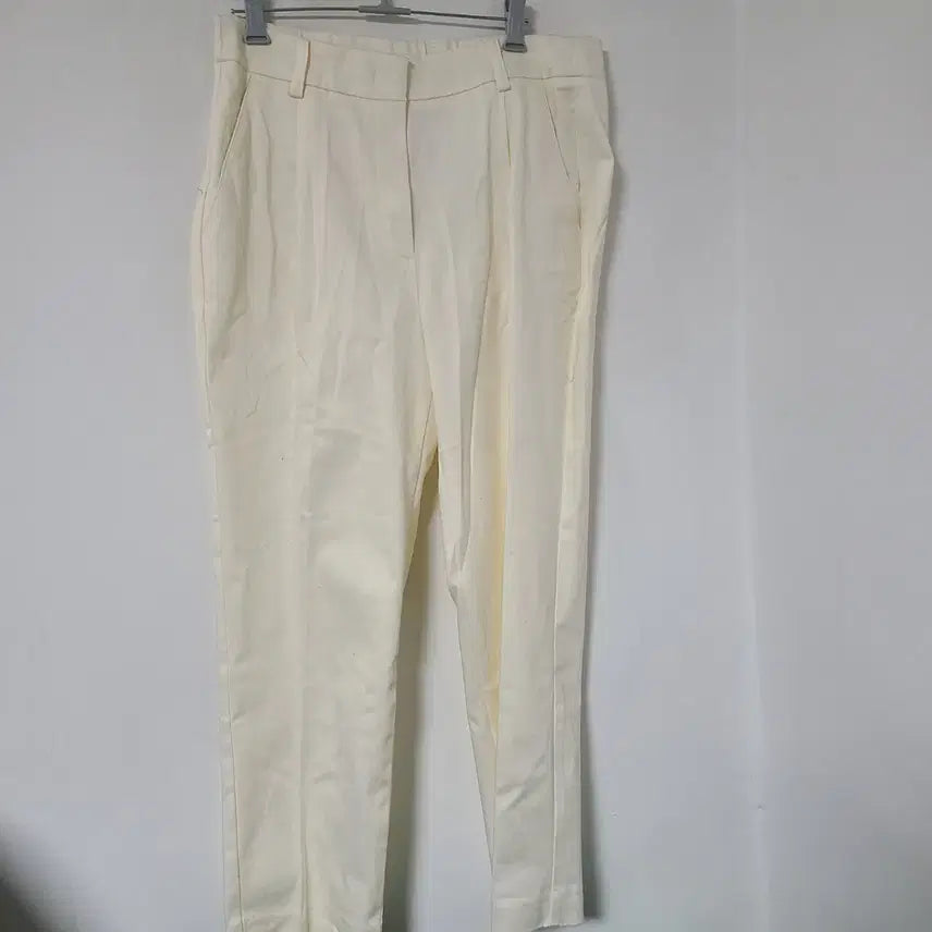 [BUNJANG] Ivory Slacks Trousers / 아이보리색 바지 슬랙스81