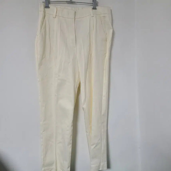 [BUNJANG] Ivory Slacks Trousers / 아이보리색 바지 슬랙스81