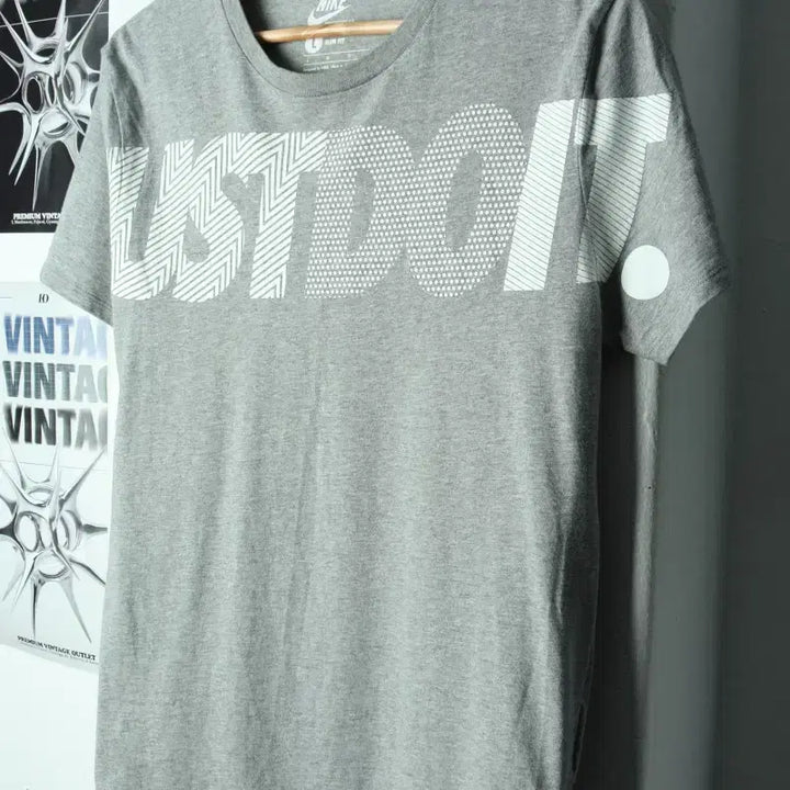 [BUNJANG] Nike Big Logo Gray T-shirt / (L-XL) 나이키 반팔 티셔츠 빅로고 그레이 올드스쿨-17B80