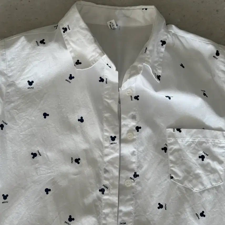 [BUNJANG] Mickey Mouse White Shirt / 미키마우스 패턴 흰색 화이트 셔츠