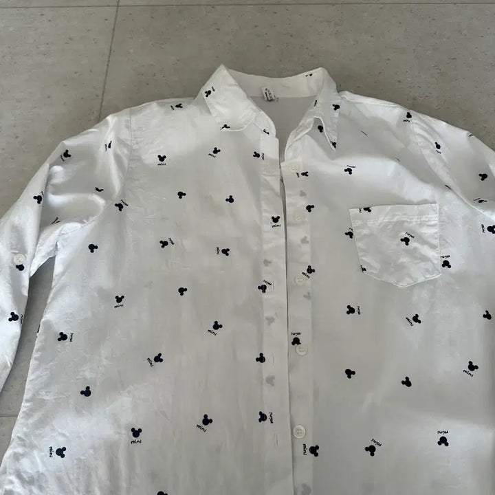 [BUNJANG] Mickey Mouse White Shirt / 미키마우스 패턴 흰색 화이트 셔츠