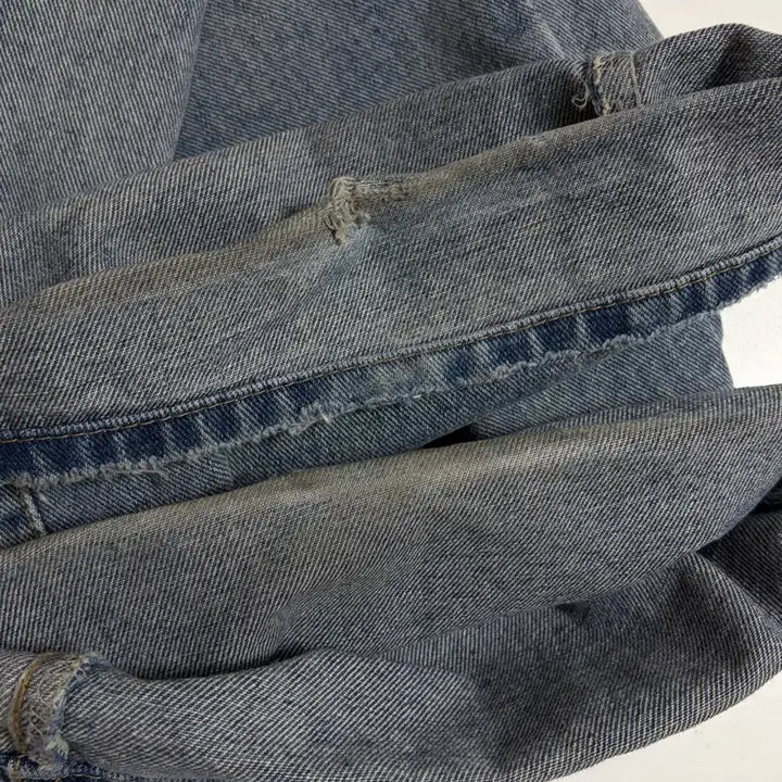 [BUNJANG] Autumn Bruise Denim Jeans / 어텀 브루즈데님